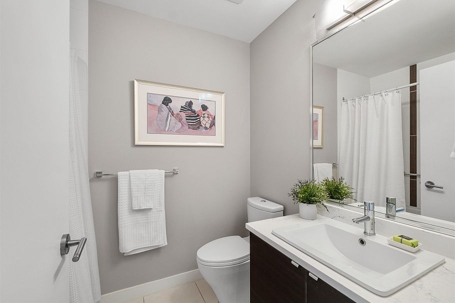 307 1468 St. Andrews Avenue North Vancouver, BC - 15