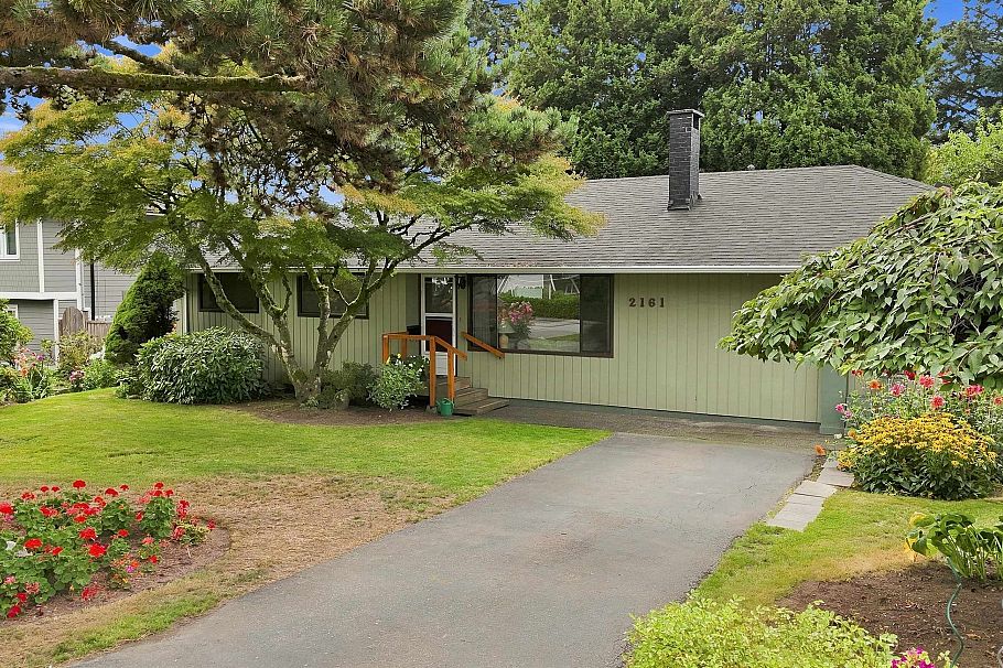 2161 Floralynn Crescent North Vancouver, BC - 31