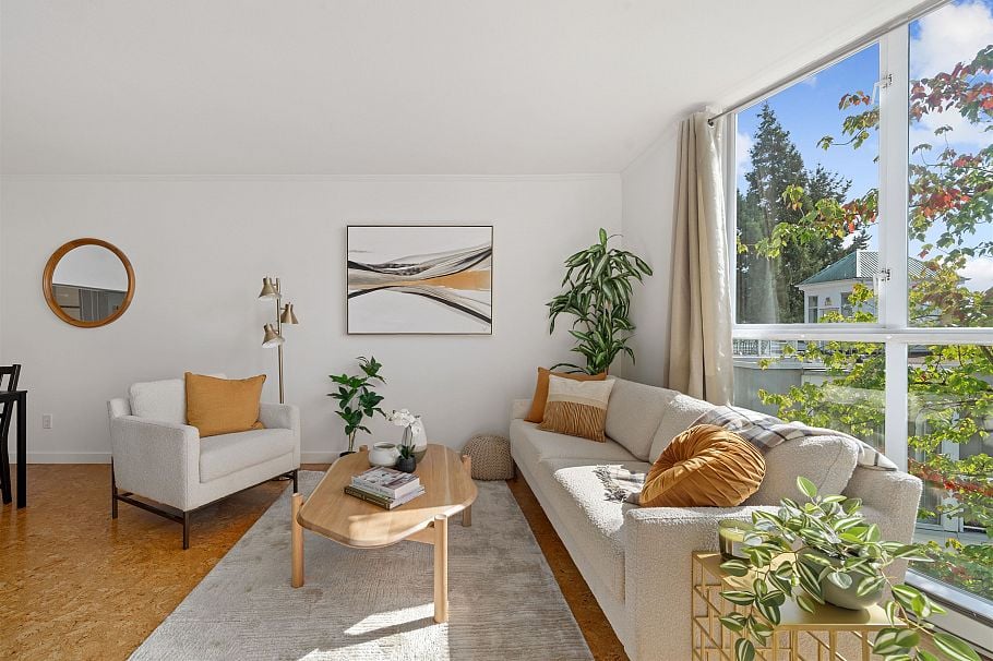 409 8430 Jellicoe Street Vancouver, BC - 5
