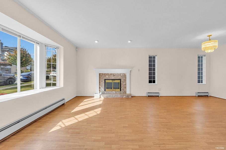 3681 Scales Place Vancouver, BC - 6