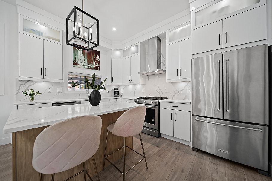 1131 E 23rd Avenue Vancouver, BC - 14