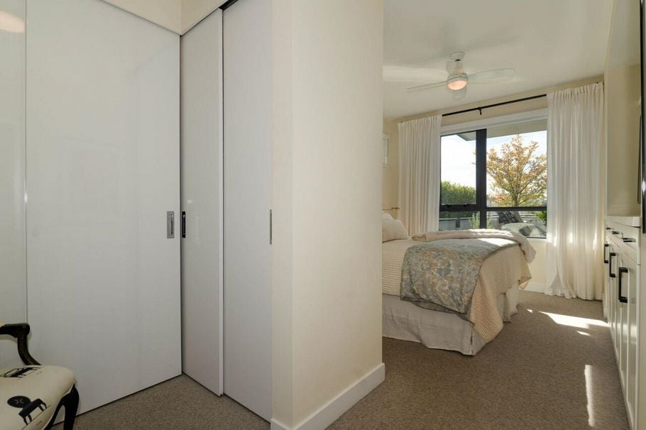 302 4427 Cambie Street Vancouver, BC - 29