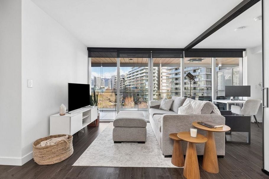 507 1768 Cook Street Vancouver, BC - 2