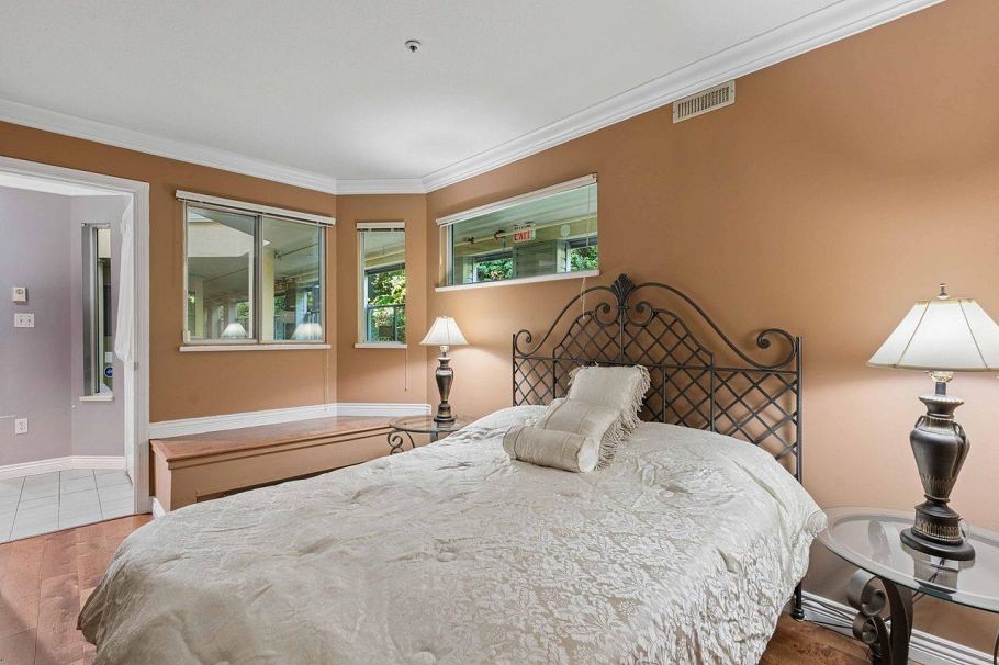 111 2250 SE Marine Drive Vancouver, BC - 25