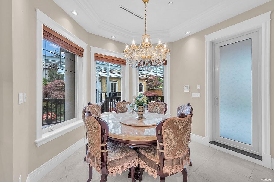 2769 W 49th Avenue Vancouver, BC - 15