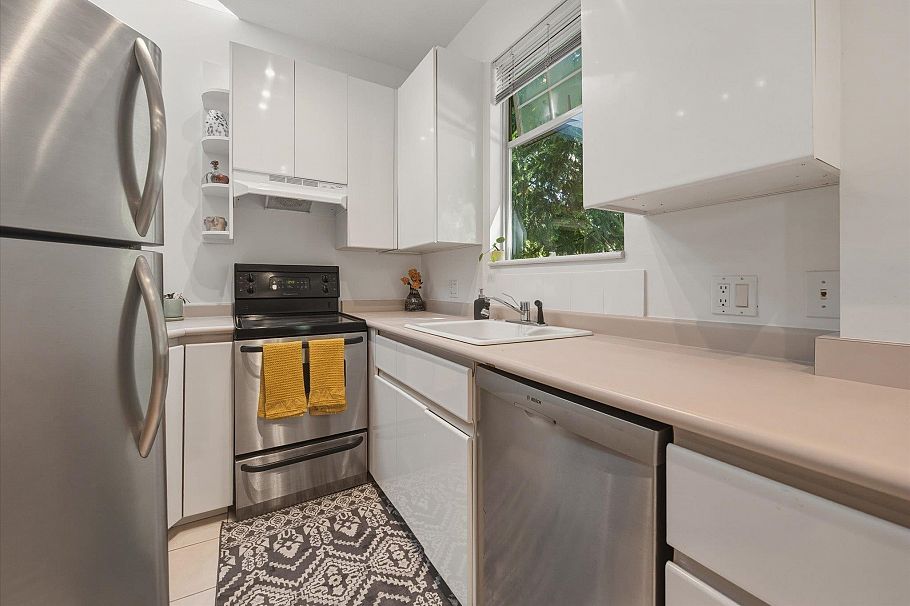 1239 E 22nd Avenue Vancouver, BC - 8