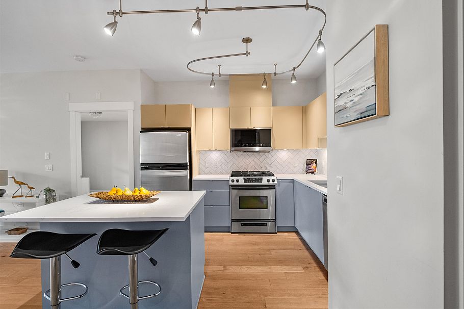 307 1468 St. Andrews Avenue North Vancouver, BC - 8