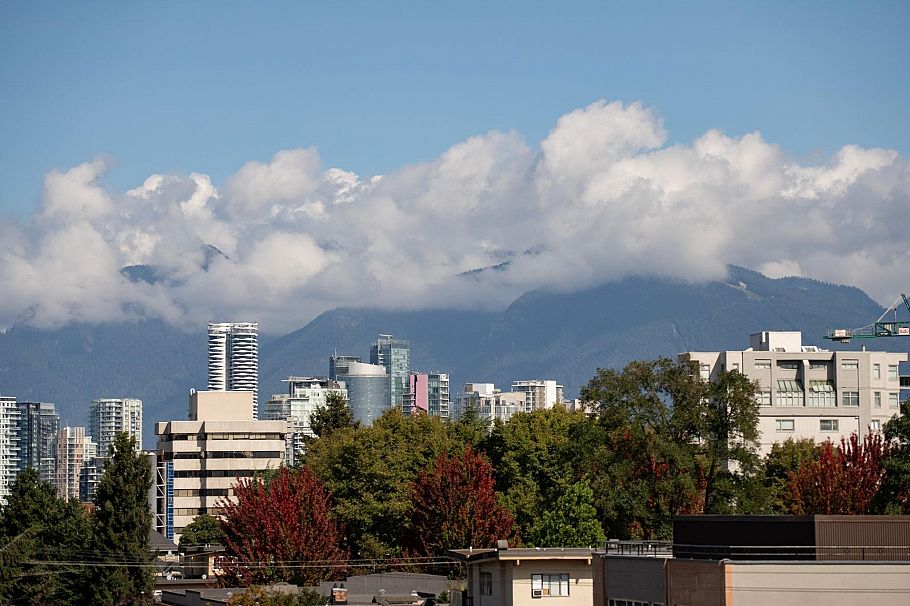 407 1206 W 14th Avenue Vancouver, BC - 16