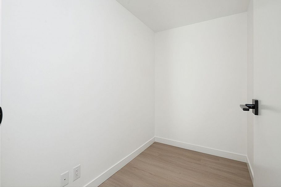 1506 1288 Alberni Street Vancouver, BC - 17
