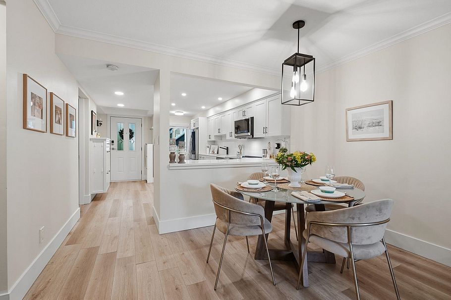 102 1538 Bowser Avenue North Vancouver, BC - 22
