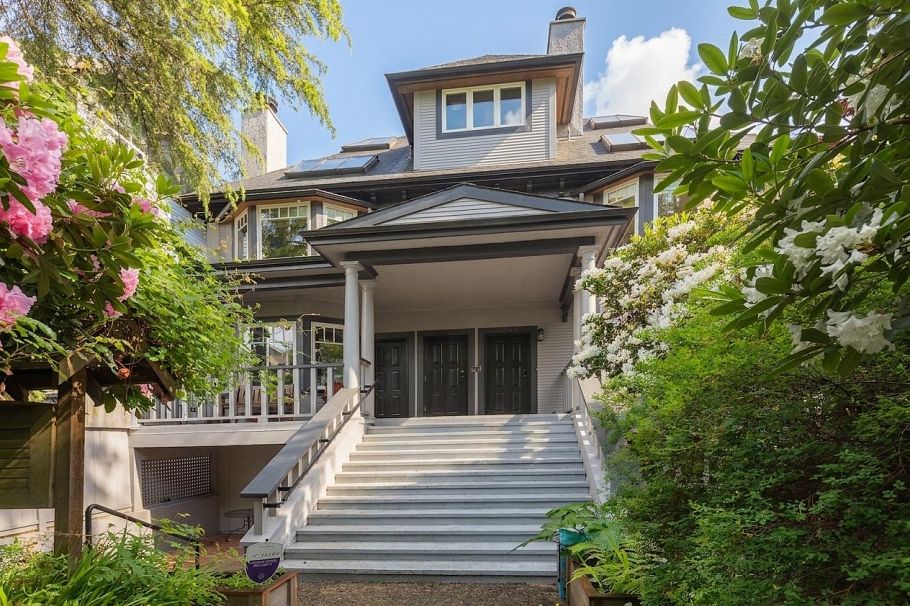 2546 W 2nd Avenue Vancouver, BC - 20