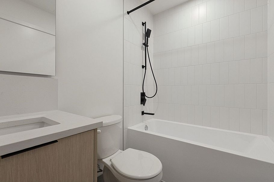 303 333 St. Davids Avenue North Vancouver, BC - 15