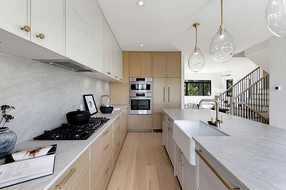 635 E 22nd Avenue Vancouver, BC - 8