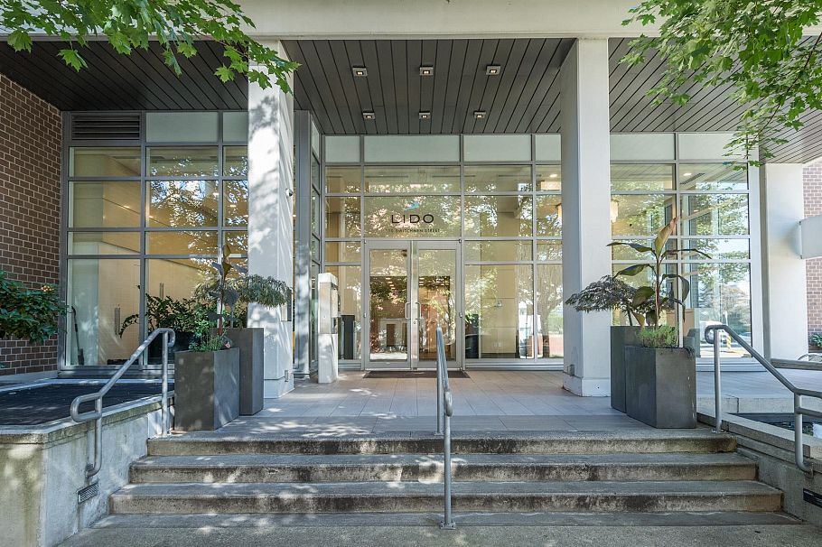 107 110 Switchmen Street Vancouver, BC - 32