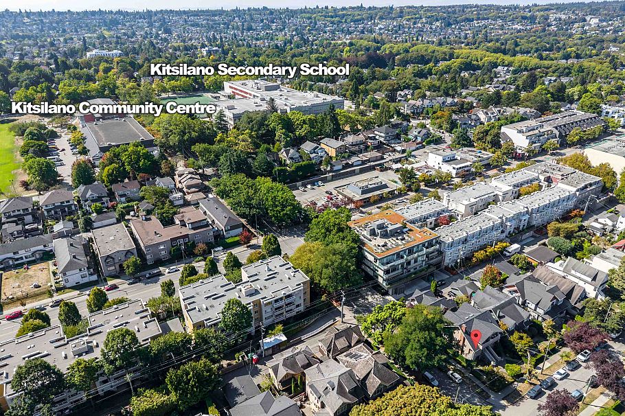 2425 Larch Street Vancouver, BC - 7