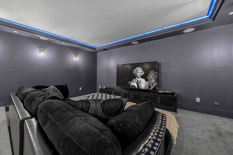 3980 Norwood Avenue North Vancouver, BC - 31
