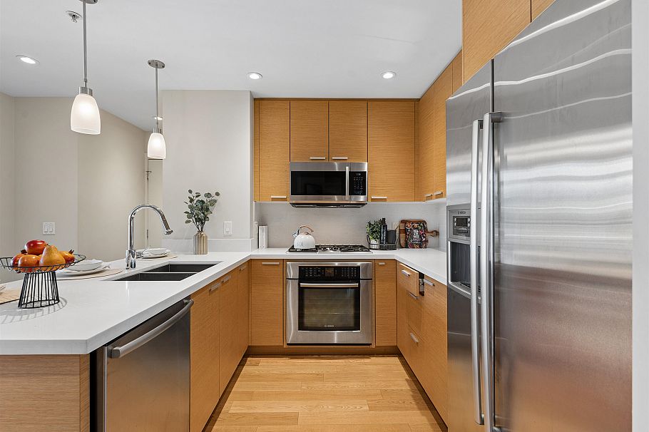 306 2020 Alma Street Vancouver, BC - 13