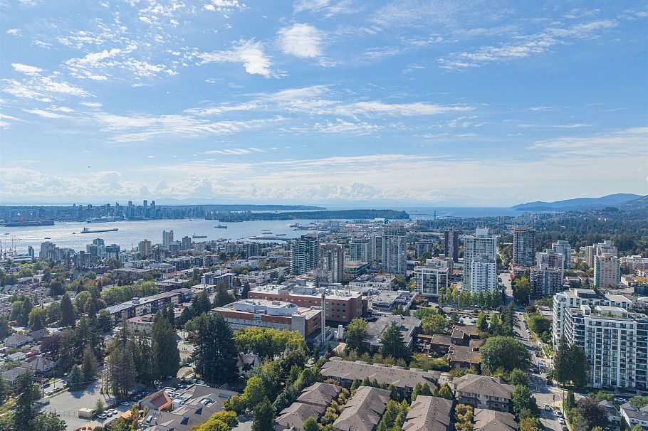 307 1468 St. Andrews Avenue North Vancouver, BC - 20
