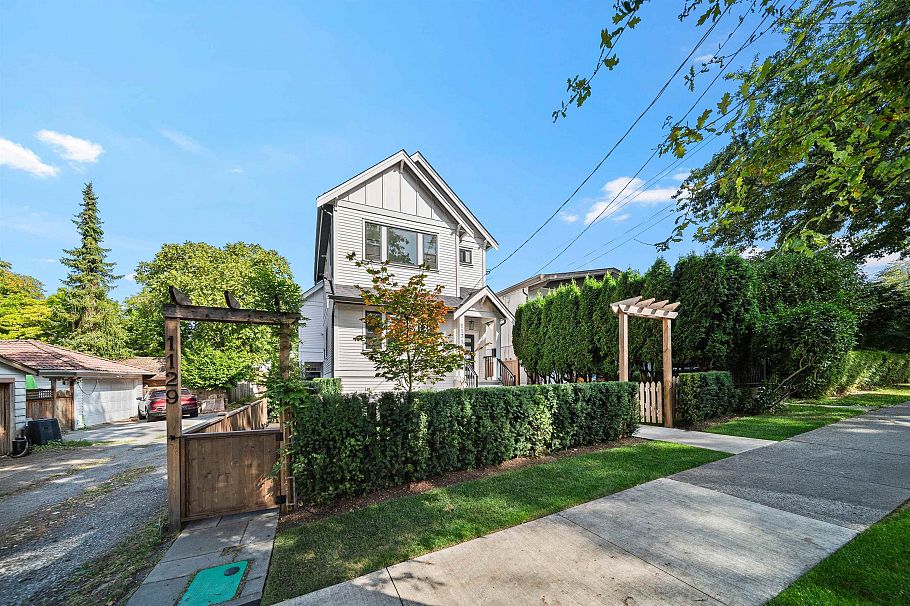 1131 E 23rd Avenue Vancouver, BC - 34