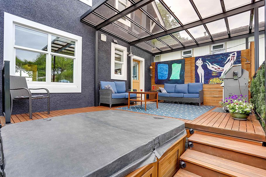 2227 E 7th Avenue Vancouver, BC - 25
