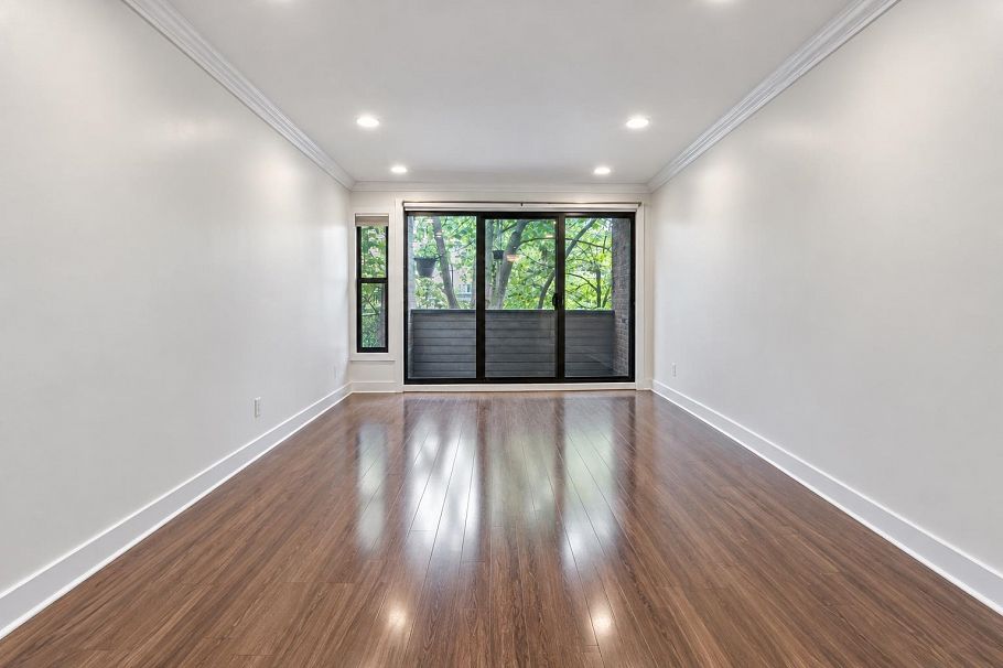 206 853 E 7 Avenue Vancouver, BC - 2
