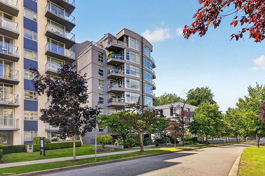 201 1272 Comox Street Vancouver, BC - 29