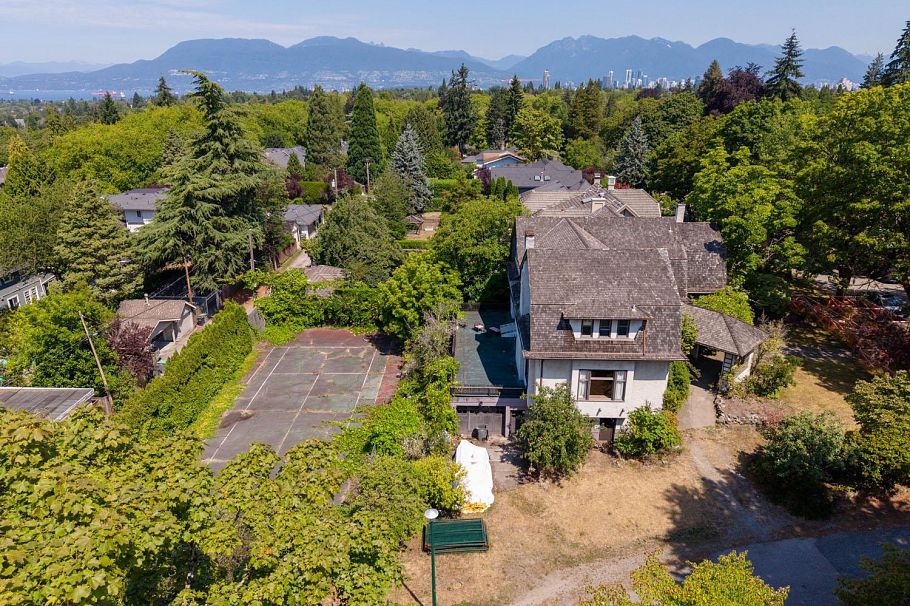 4987 Connaught Drive Vancouver, BC - 3