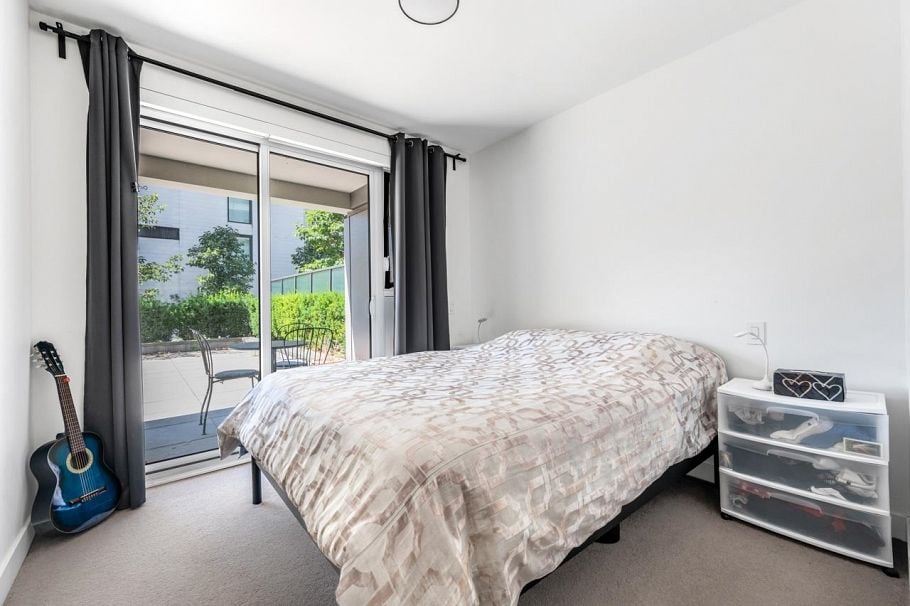 205 1561 W 57th Avenue Vancouver, BC - 17