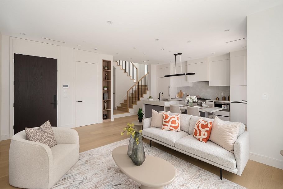 2 1450 E 30th Avenue Vancouver, BC - 5