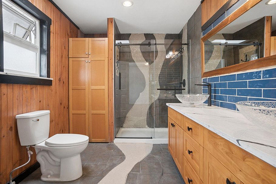 785 E 50th Avenue Vancouver, BC - 15