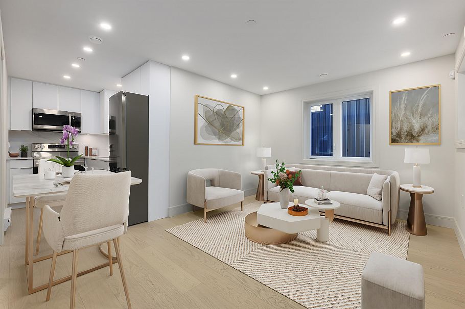 2068 E 1st Avenue Vancouver, BC - 17