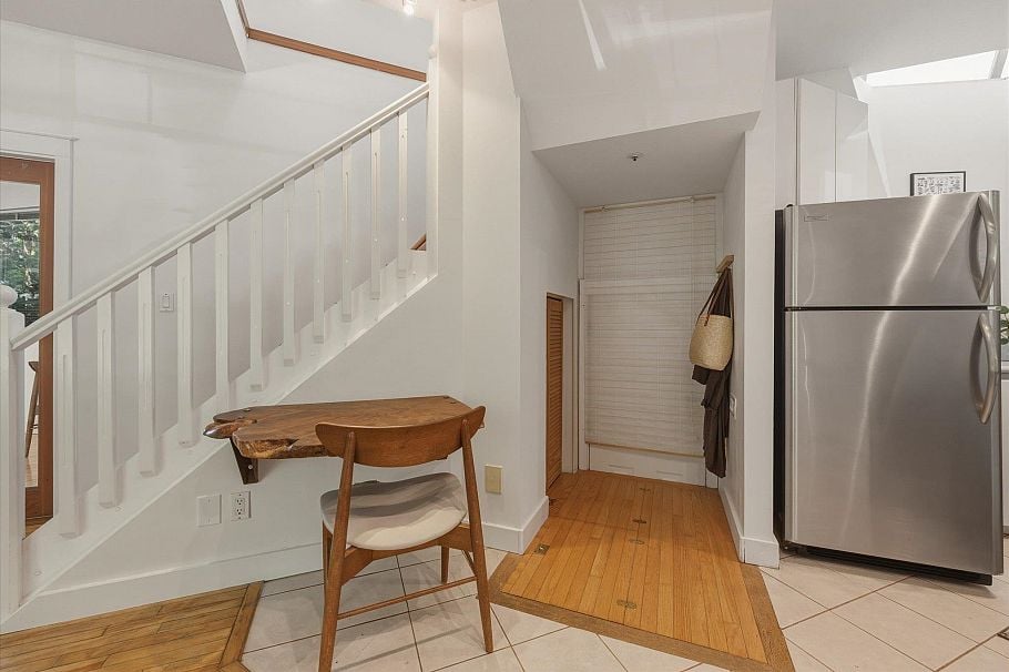1239 E 22nd Avenue Vancouver, BC - 11