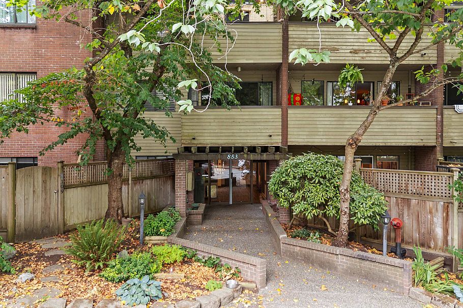 206 853 E 7 Avenue Vancouver, BC - 19