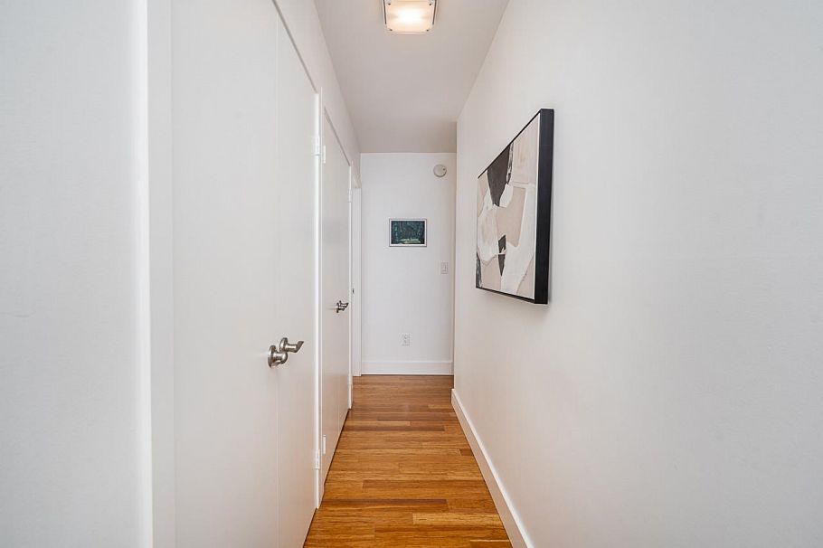 902 1616 W 13 Avenue Vancouver, BC - 13