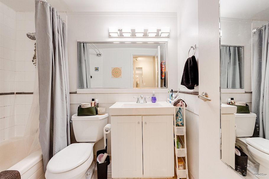 107 131 W 4th Street North Vancouver, BC - 15