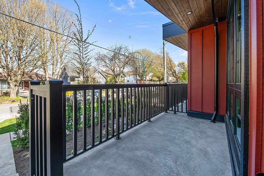 2 1166 E 26th Avenue Vancouver, BC - 2