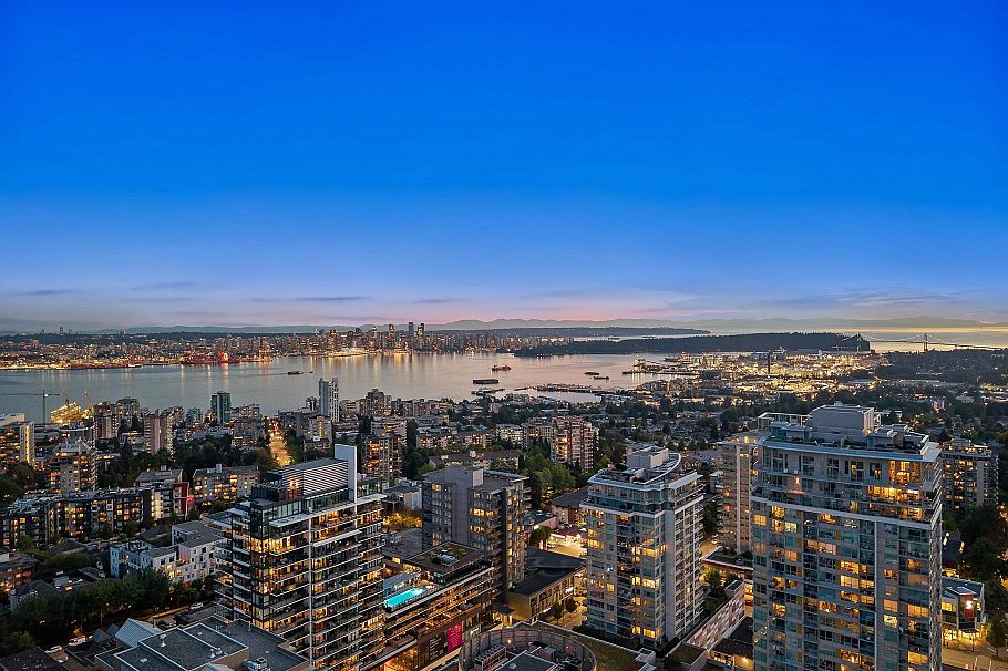 704 125 E 14th Street North Vancouver, BC - 27