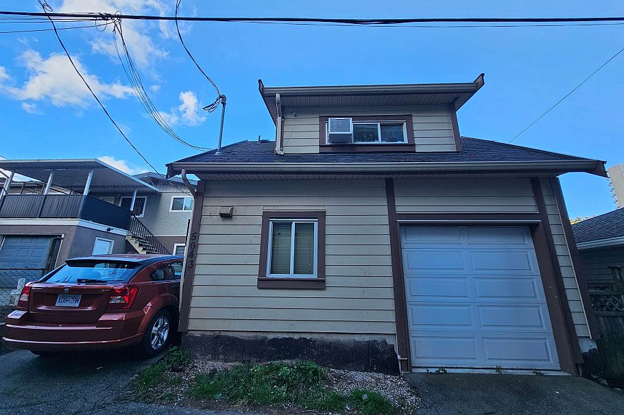 5045 Payne Street Vancouver, BC - 10