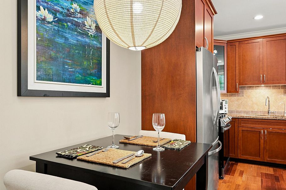 2425 Larch Street Vancouver, BC - 25