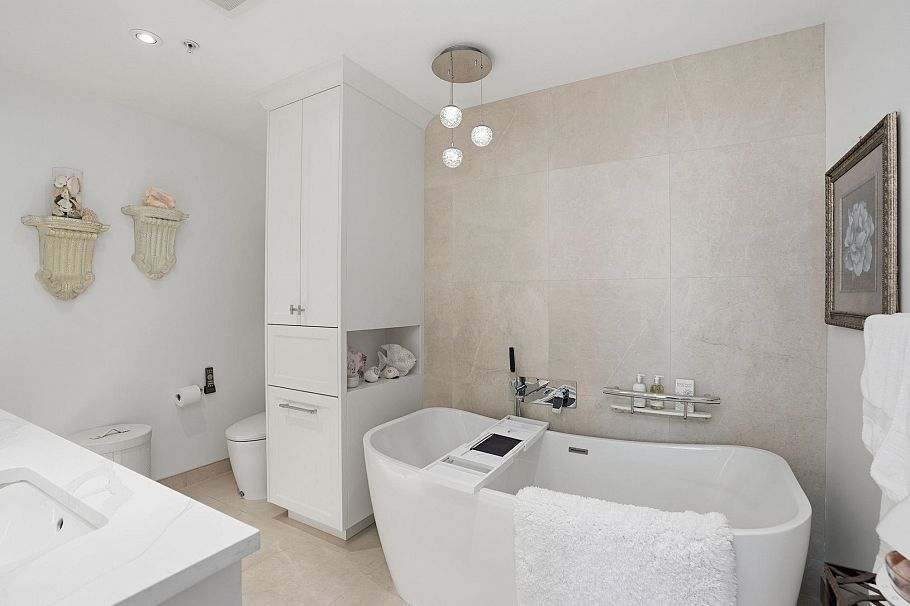 PH711 4759 Valley Drive Vancouver, BC - 26