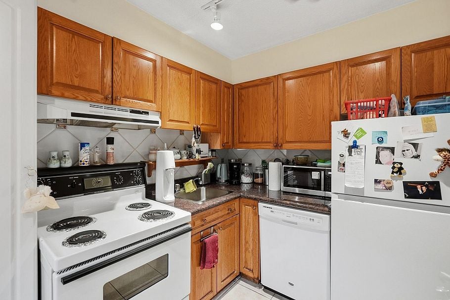 229 711 E 6th Avenue Vancouver, BC - 13