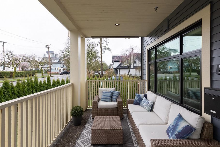 1727 E 22nd Avenue Vancouver, BC - 4