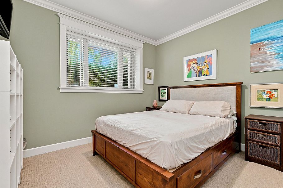 2425 Larch Street Vancouver, BC - 30