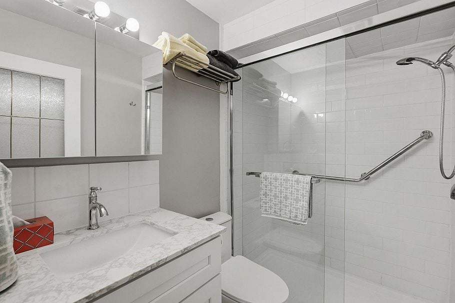 229 711 E 6th Avenue Vancouver, BC - 19