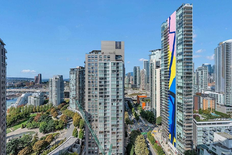 3005 1408 Strathmore Mews Vancouver, BC - 21