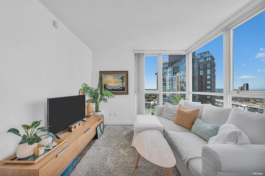 3005 1408 Strathmore Mews Vancouver, BC - 2