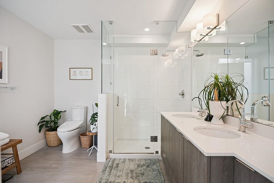 13 531 E 16th Avenue Vancouver, BC - 21