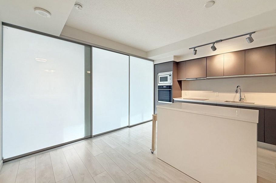 1211 180 E 2nd Avenue Vancouver, BC - 8