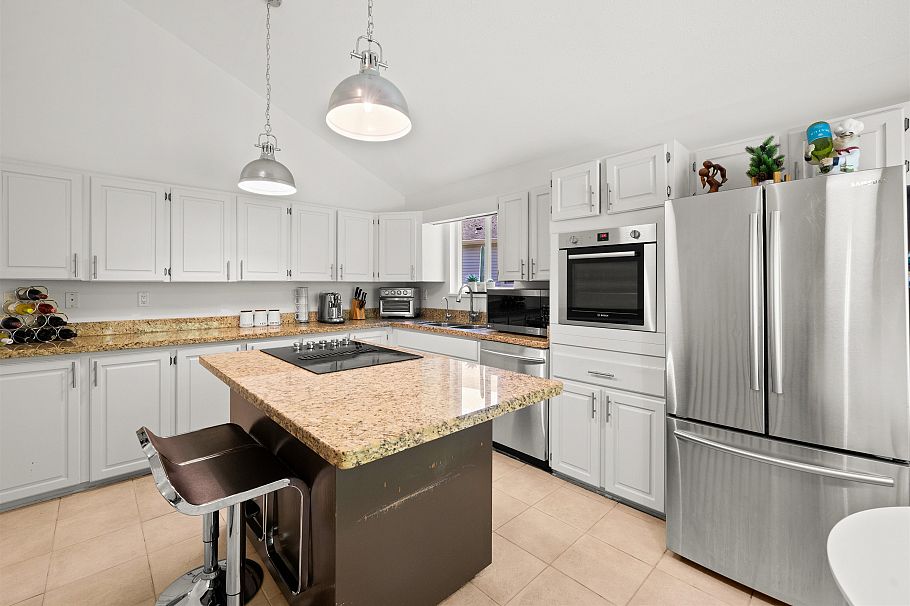 3336 Manning Crescent North Vancouver, BC - 13