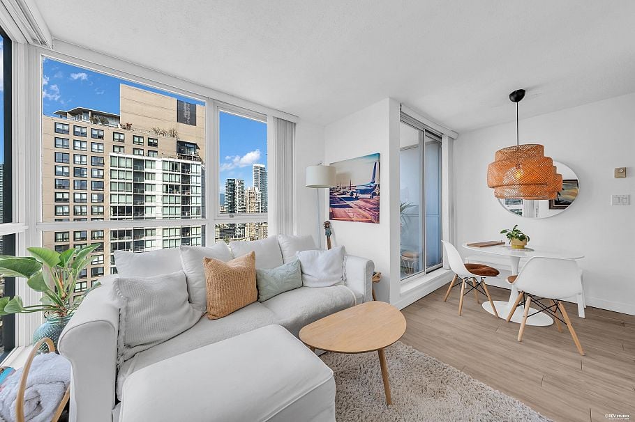 3005 1408 Strathmore Mews Vancouver, BC - 3